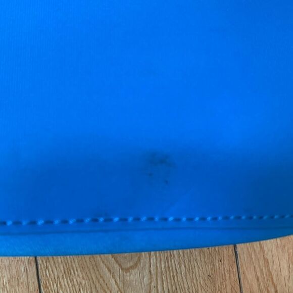 3am forever GUC vibrant blue handbag with gold chain strap - Picture 7 of 7